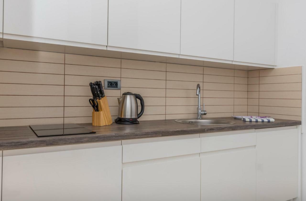 Principium Apartments Klenovica Bagian luar foto