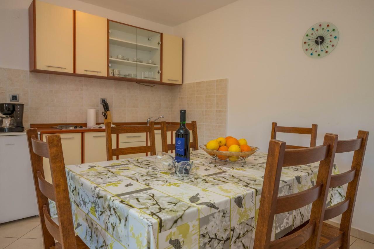 Principium Apartments Klenovica Bagian luar foto