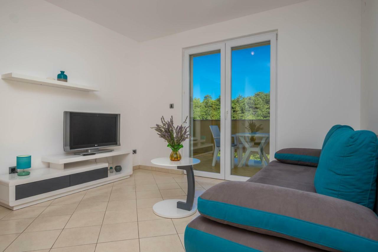 Principium Apartments Klenovica Bagian luar foto